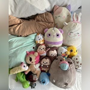 Random plushies set